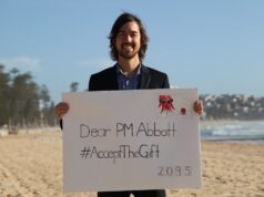 Crowdfunding Liquidity Lockup Compared Jody Lightfoot on Manly Beach as Common Grace ask PM Tony Abbott to #acceptthegift of solar for Kirribilli House